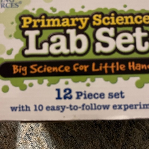 Kid Lab Kit - Picture 2 of 5